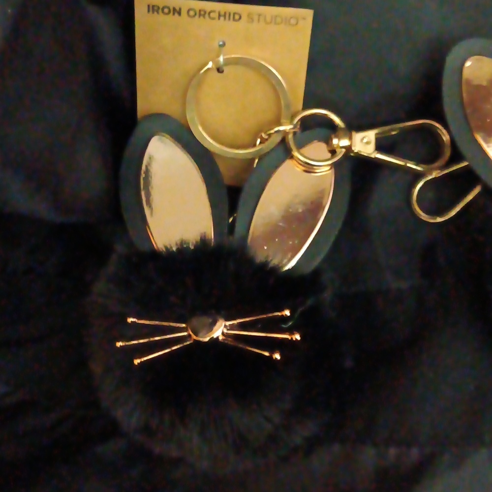 NWT BLACK CAT POMPOM BAG CHARM